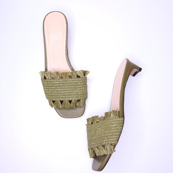 J. CREW Lina Kitten-Heel Slip On Sandals Green Woven Raffia Fringe Women's 6 - Picture 1 of 9